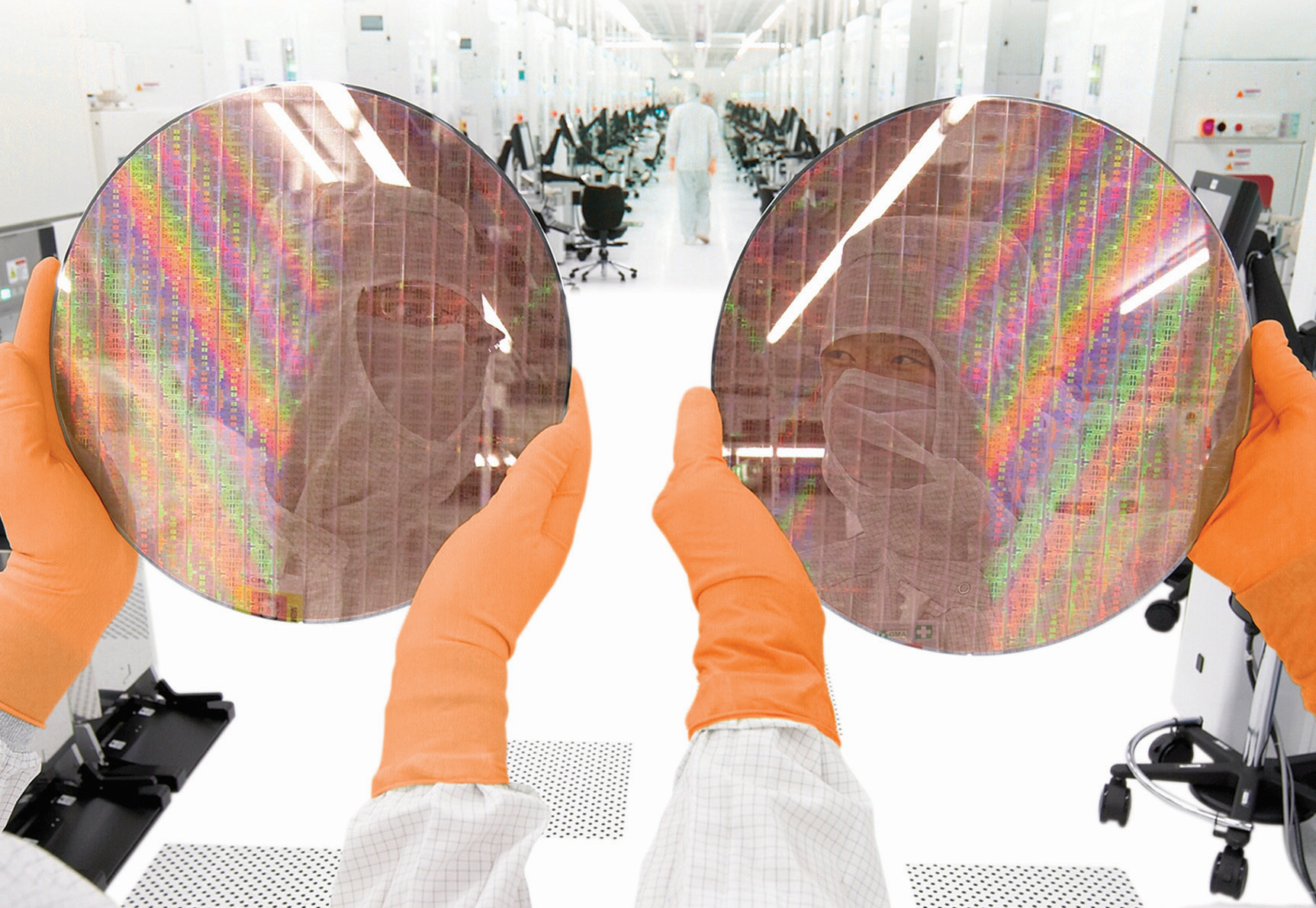 GLOBALFOUNDRIES Achieves 14nm FinFET – Coming to New AMD Products