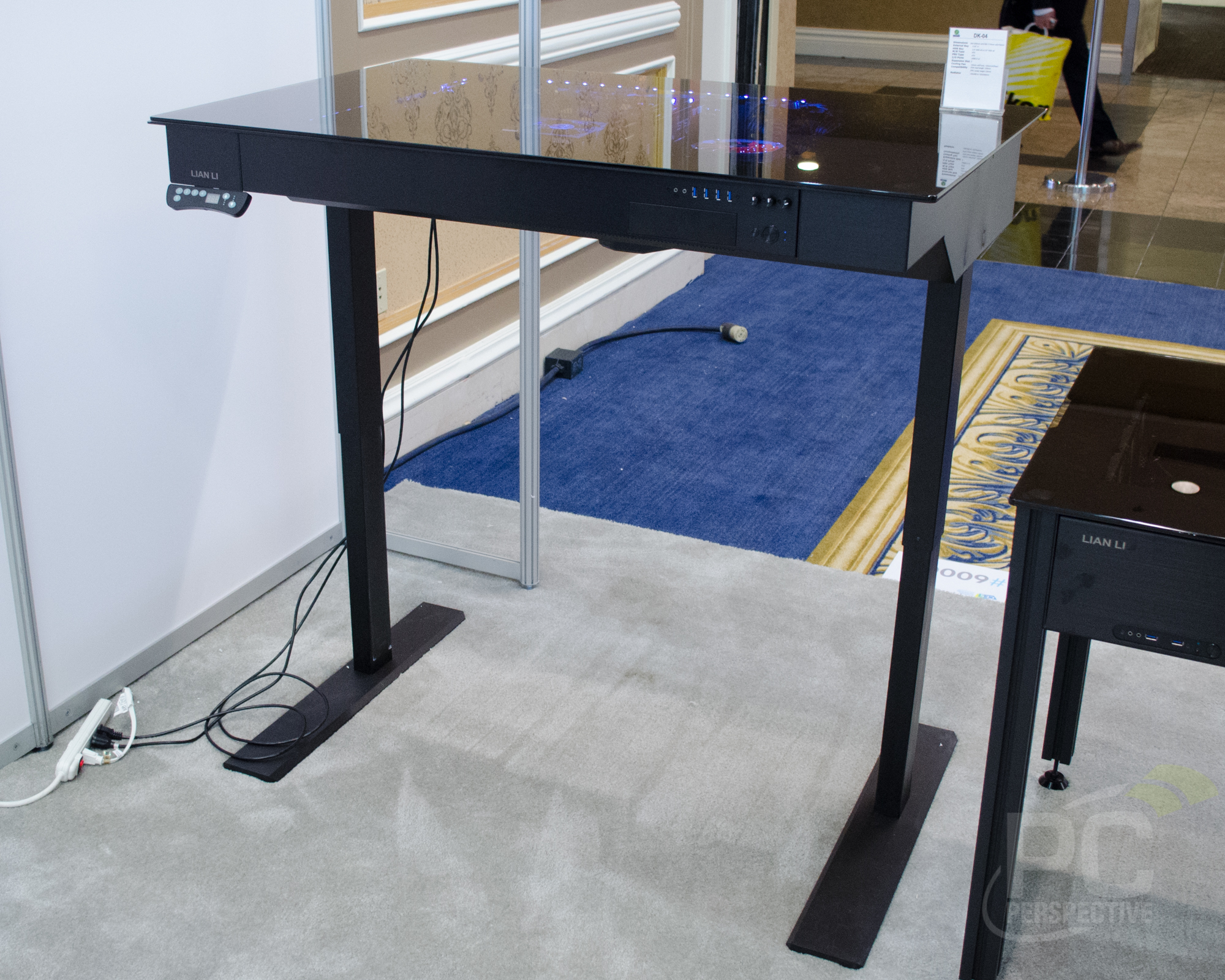 Lian Li DK-04 Sit / Stand Computer Desk Enclosure