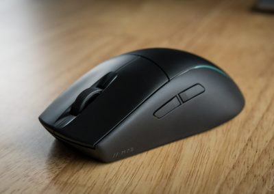 CORSAIR M75 WIRELESS Lightweight RGB Gaming Mouse Quick Review - General Tech 19