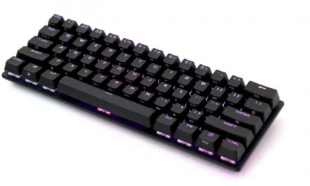 The Corsair K70 RGB PRO Mini Wireless, 60% Keyboard Sans Board