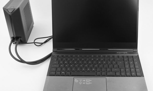 The XMG NEO 15 E22, A Gaming Laptop With External Liquid Cooling