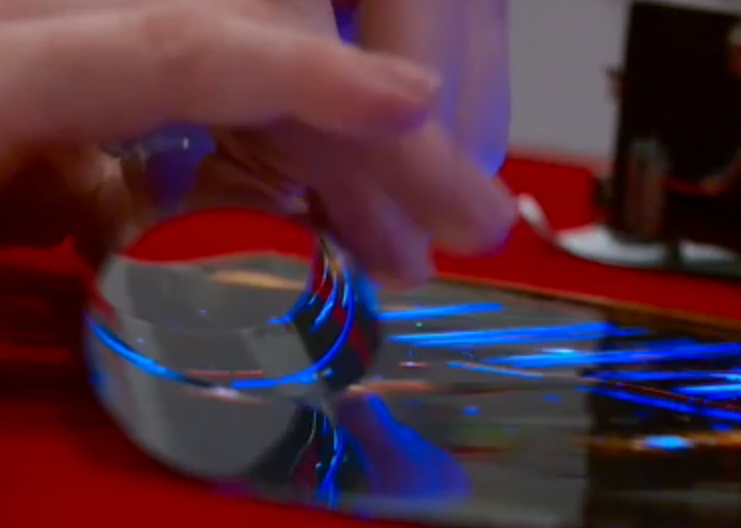 CES 2016: LG Rolls Out Flexible OLED Display Prototype