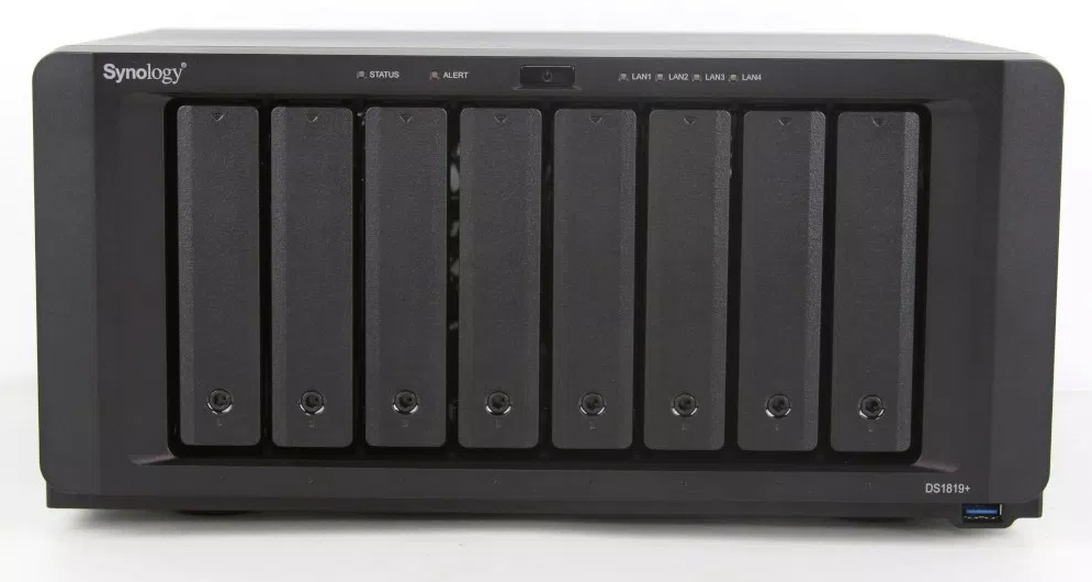 10 gigabits and 252 TB, it’s a seriously NASty peice of kit from Synology