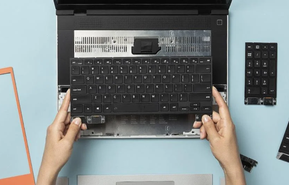 Framework’s Laptop 16, A Compartmentalized Gaming Laptop